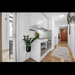 منزل للإقامة Small With Smart Solution In Of Only 2 Km From The Station أوسلو