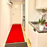 منزل للإقامة Small With Smart Solution In Of Only 2 Km From The Station أوسلو