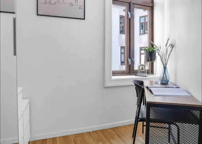 Séjour chez l'habitant Small With Smart Solution In Of Only 2 Km From The Station *